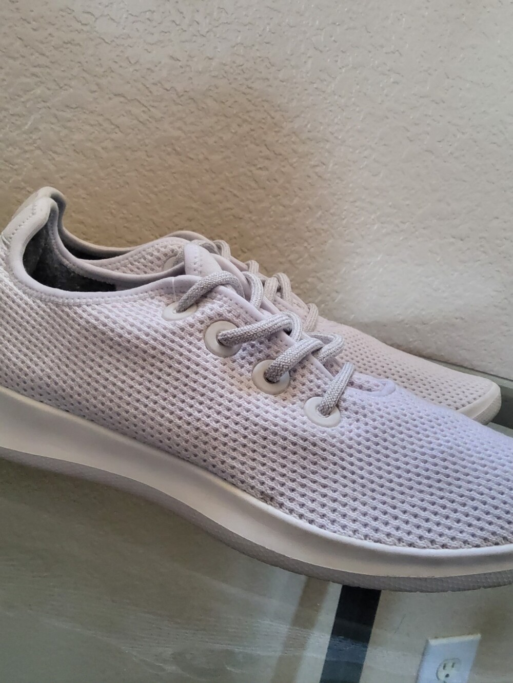Allbirds Men's Tree Runners White Sneakers - 10 - Picture 8 of 13